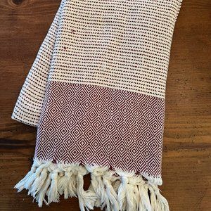 Teema Cotton Turkish Towel - THE MAROON DIAMANTÉ